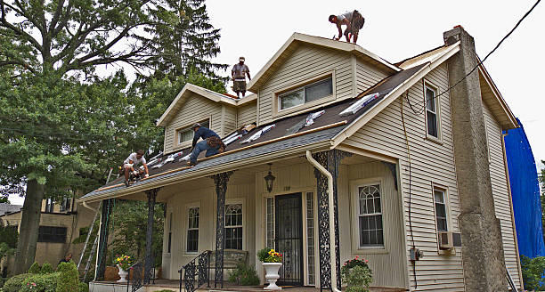 Best Roof Gutter Cleaning  in Juniper Canyon, OR
